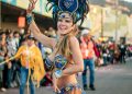 Celebran familias tercer desfile de carros alegóricos y comparsas del Carnaval Guaymas 2024 “La magia de Sonora”