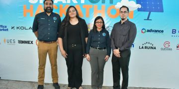 Jóvenes exponen proyectos a favor del medio ambiente en el Smart City Hackathon 2024
