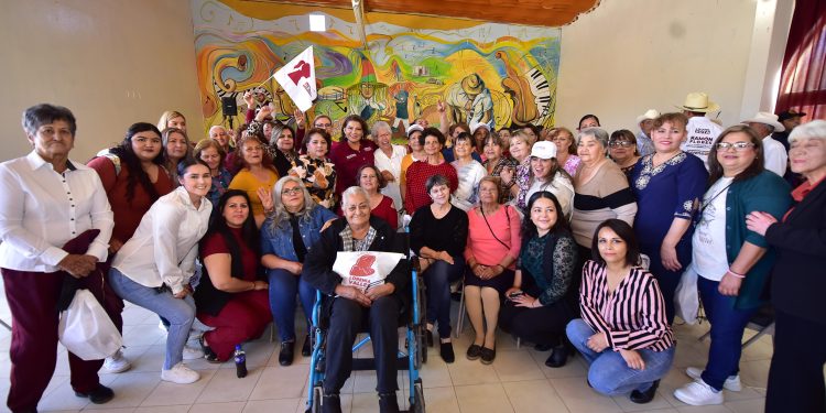 Pensión para adultos mayores, es un acto de justicia: Lorenia Valles