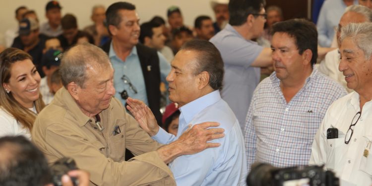 Productores agrícolas del Grupo Cajeme, se suman a Beltrones