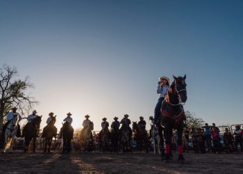 Celida y Froylán cabalgan hacia el Plan C en Navojoa