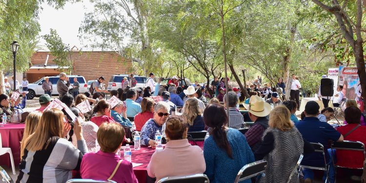 Aumento a salario mínimo, y programas de bienestar, la fórmula perfecta para la reducción de la pobreza: Lorenia Valles