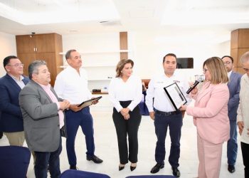 𝐃𝐞𝐬𝐝𝐞 𝐞𝐥 𝐒𝐞𝐧𝐚𝐝𝐨 𝐭𝐫𝐚𝐛𝐚𝐣𝐚𝐫𝐞 𝐞𝐧 𝐥𝐞𝐲𝐞𝐬 𝐲 𝐭𝐫𝐚𝐭𝐚𝐝𝐨𝐬 𝐪𝐮𝐞 𝐦𝐞𝐣𝐨𝐫𝐞𝐧 𝐥𝐚 𝐜𝐨𝐦𝐩𝐞𝐭𝐢𝐭𝐢𝐯𝐢𝐝𝐚𝐝 𝐞𝐧 𝐒𝐨𝐧𝐨𝐫𝐚: 𝐇𝐞𝐫𝐢𝐛𝐞𝐫𝐭𝐨 𝐀𝐠𝐮𝐢𝐥𝐚𝐫