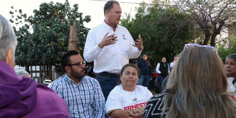 Recuerdan vecinos de la López Mateos regularización que logró “El Borrego” Gándara