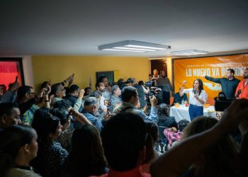 Se registra Natalia Rivera para la presidencia municipal de Hermosillo