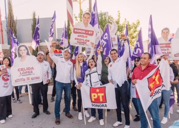 Invitan Celida y Froylán en Agua Prieta a jubilar a Manlio