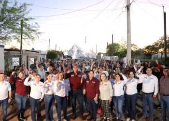 Los vecinos de la colonia Tierra Blanca dan su apoyo total al “Cubano Mier”