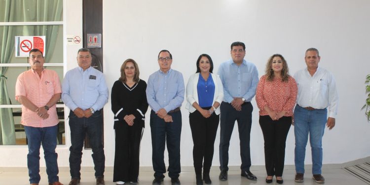 Va Fuerza y Corazón por Caborca