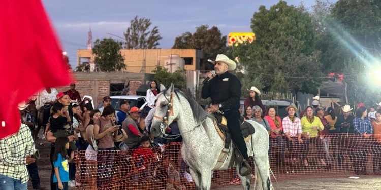 “Los programas sociales se quedan con Xóchitl, Manlio y El Máster”