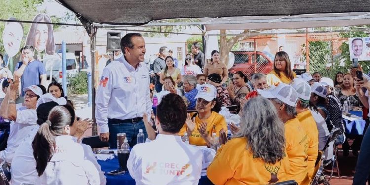 Crecer parejo es mejorar cada colonia: Toño Astiazarán