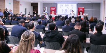 Celida López logra apoyo de líderes en tecnología