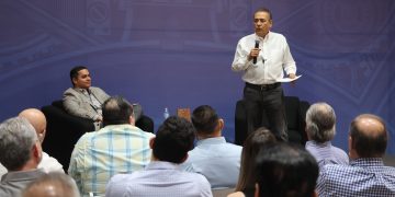 “Exigimos transparencia en la  información de la  megaobra de las vías del tren “fantasma” de Nogales: Beltrones”