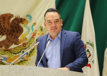 Aprueba Diputación Permanente renuncia de regidora y turna asuntos a comisiones