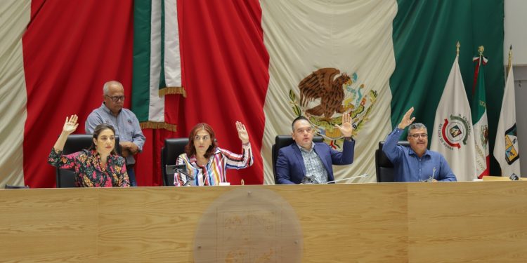 Turna Diputación Permanente asuntos a comisión y aprueba actas de sesiones