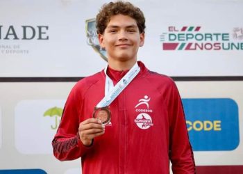 Alumno de Cobach Sonora gana bronce en Juegos Nacionales Conade 2024 en decatlón