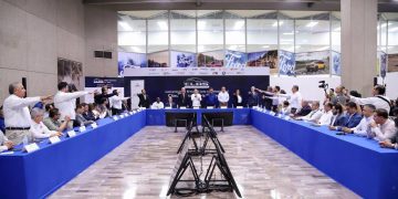 Impulsa Gobernador Durazo innovación y competitividad con nuevo Clúster Automotriz de Sonora