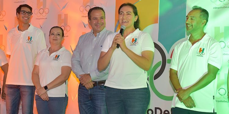 Reconoce Toño Astiazarán a deportistas olímpicos hermosillenses