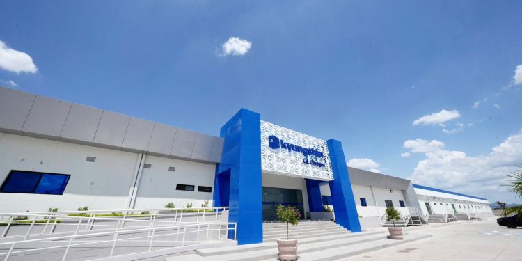 Inaugura Gobernador Alfonso Durazo planta Kyungshin México-Obregón, dará mas de mil empleos en la región