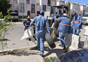 Realizan descacharre a la colonia Haciendas del Sur