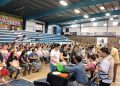 Cumple Gobernador Durazo con entrega de uniformes escolares a todas y todos los estudiantes sonorenses