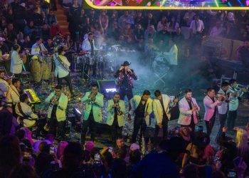 Luis Ángel “El Flaco” celebra 25 años de trayectoria en el Palenque de Tijuana