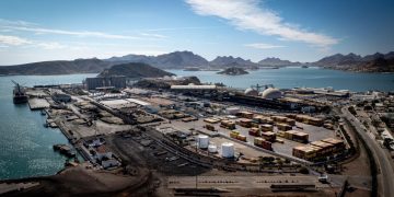 Consolida Gobernador Durazo modernización del Puerto de Guaymas como puerta logística del noroeste