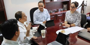 Alcaldesa Karla Córdova asistió  a reunión, en SIDUR buscar más  apoyos y desarrollo para Guaymas.