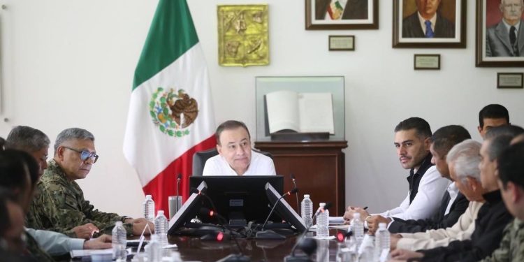 Gobernador Durazo se reune en palacio con Omar García Harfuch y la Secretarías de Seguridad, Protección Ciudadana y de Marina