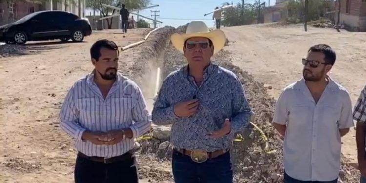 En Caborca se Instalan mil 400 metros de tubería hidráulica nueva en el cerro de la Industrial