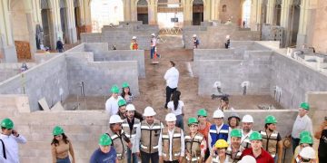 Gobernador Afonso Durazo supervisa el Mercado Municipal JMP ,tiene un 75% de avance