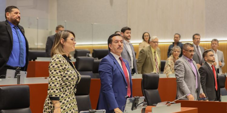 Designa Congreso de Sonora a titulares de órganos internos de control de instituciones autónomas