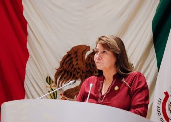Por desabasto de agua, diputada María Eduwiges Espinoza Tapia exhorta al Ayuntamiento de Hermosillo a garantizar el suministro hídrico