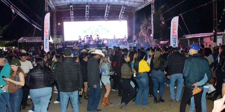 Cierra Kino Fest con baile a cargo de Contacto Norte