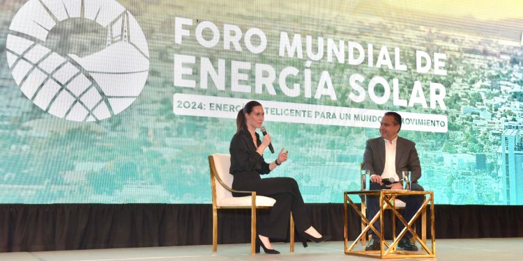 Reconoce ex Primera Ministra de Finlandia programas de energías limpias que impulsa Antonio Astiazarán