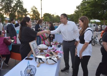 Constatan Toño Astiazarán y Patty Ruibal éxito de la Sexta Feria de las Mujeres