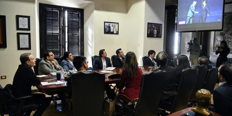 Atrae Gobernador Durazo interés de inversión taiwanesa resultado del Plan Sonora