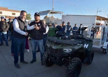 Mejora Toño Astiazarán equipamiento de Bahía Kino en beneficio de visitantes