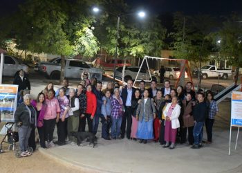 Cumple Toño Astiazarán a residentes de Los Olivos con rehabilitación de parque