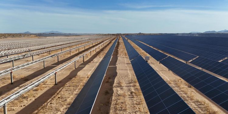 Gobernador Durazo y Gobierno de México avanzan en instalación de plantas solares y modernización de puertos fronterizos en Sonora