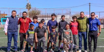 Imparten clases deportivas gratuitas para niñas, niños y jóvenes en Caborca.
