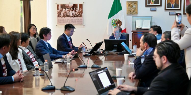 Gobernador Durazo y Foxconn consolidan inversiones de electromovilidad con el Plan Sonora