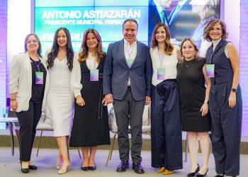 Destacan Patty Ruibal y Toño Astiazarán la importancia de seguir generando oportunidades de vida para las mujeres