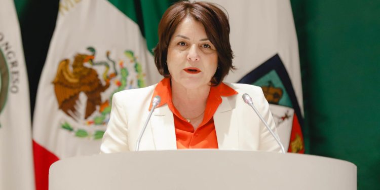 Hagamos gobernanza al darle viabilidad jurídica a la Comisión de Parlamento Abierto: Gabriela Félix