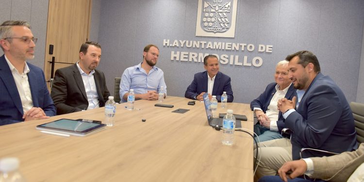 Acerca Gobierno Municipal actividades y servicios a colonias en Centros de Respuesta Inmediata