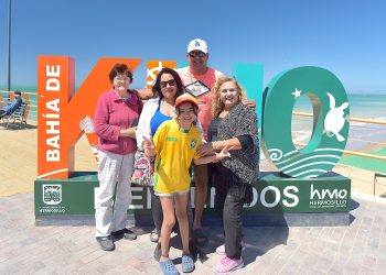 Disfrutan familias con paz y seguridad las vacaciones de Pascua en Kino: Toño Astiazarán