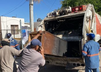 Retira Ayuntamiento de Hermosillo 12 toneladas de desechos en jornada de descacharre