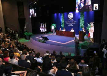 Gobernador Durazo reconoce a nueva rectora de Unison; refrenda compromiso con la transformación educativa