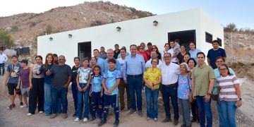 Entrega Toño Astiazarán primera etapa de Centro Comunitario Las Lomas en beneficio de vecinos del sector