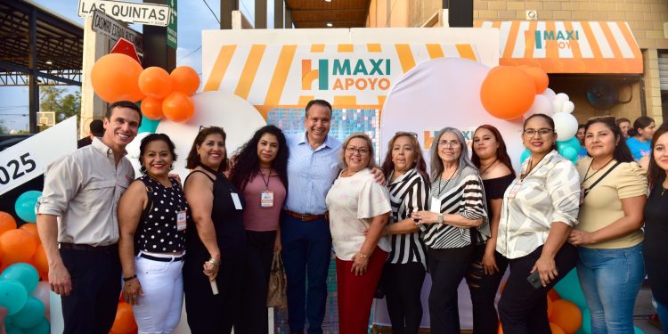 Beneficia Toño Astiazarán a 2 mil 119 emprendedoras con el programa Maxi Apoyo
