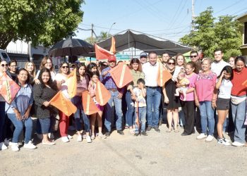 Arranca Toño Astiazarán pavimentación en tramo de la calle Sóstenes Rocha